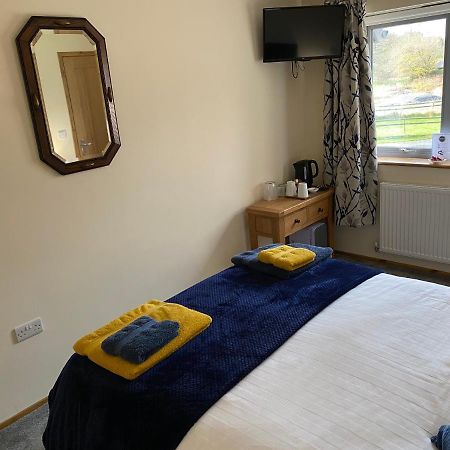 ماتشينليث Moelfre B&B المظهر الخارجي الصورة