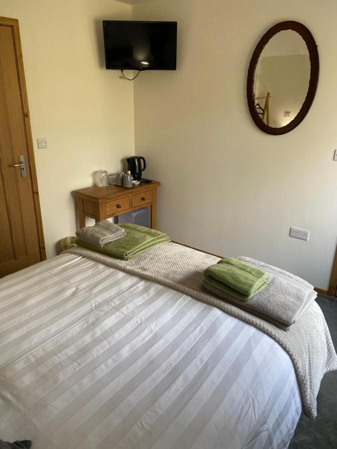 ماتشينليث Moelfre B&B المظهر الخارجي الصورة